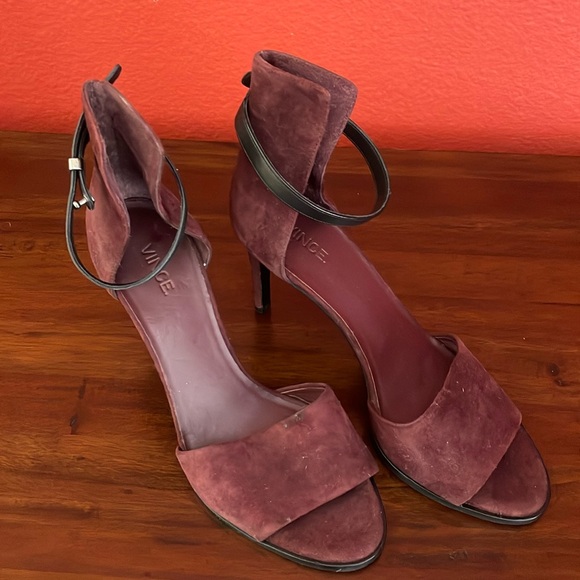Vince Giustina  Ankle strap heels - Picture 1 of 7